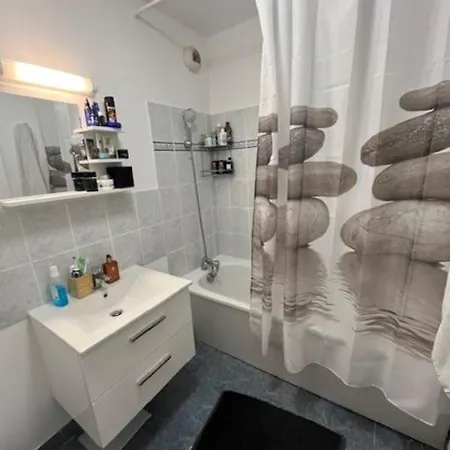 Proche Canal Ourcq Apartment Paris